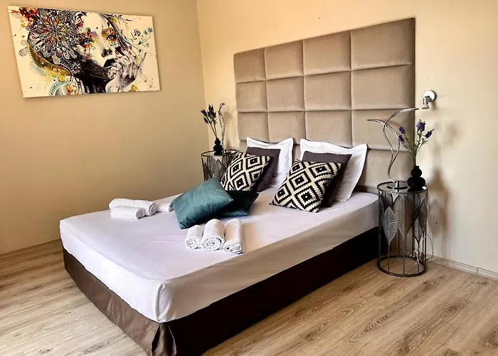 Primavera 2 Aparthotel