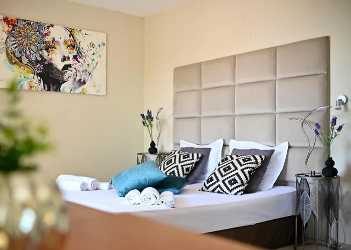 Primavera 2 Aparthotel Primorsko